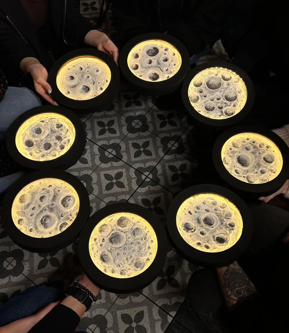 IŞIKLI AY TABLO